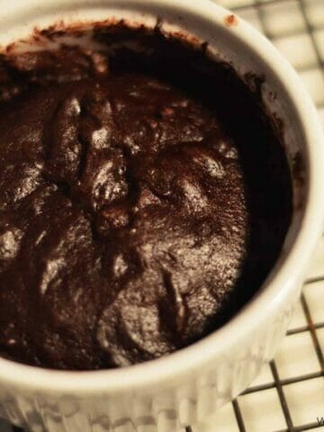 cropped-Brownie-Mug-Cake-1.jpg