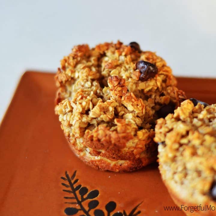 Chocolate Chip Peanut butter Oatmeal Cups